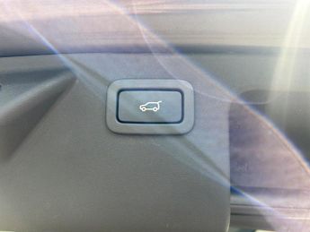 Land Rover Discovery Sport 2.0 TD4 HSE Luxury Auto 4WD Euro 6 (s/s) 5dr