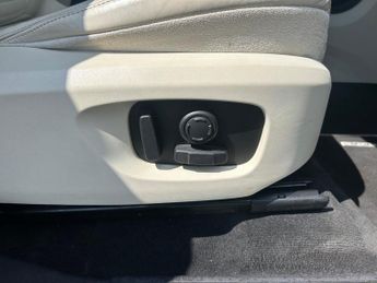 Land Rover Discovery Sport 2.0 TD4 HSE Luxury Auto 4WD Euro 6 (s/s) 5dr