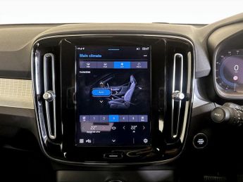 Volvo XC40 2.0 B3 MHEV Core DCT Auto Euro 6 (s/s) 5dr
