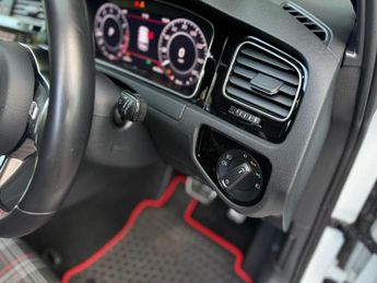 Volkswagen Golf 2.0 TSI GTI Performance DSG Euro 6 (s/s) 5dr