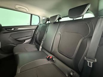 Renault Megane 1.6 E-TECH 9.8kWh Iconic Sport Tourer Auto Euro 6 (s/s) 5dr