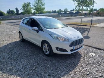 Ford Fiesta 1.0T EcoBoost Zetec Euro 5 (s/s) 5dr