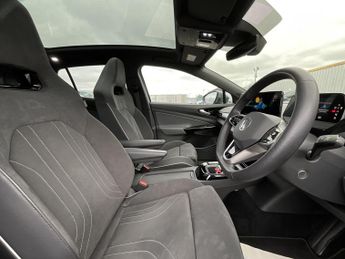 Volkswagen Id5 MAX PRO PERFORMANCE