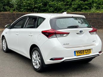 Toyota Auris 1.8 VVT-h Icon Tech CVT Euro 6 (s/s) 5dr