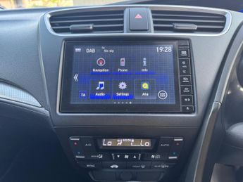 Honda Civic 1.8 i-VTEC SE Plus (Navi) Auto Euro 6 5dr