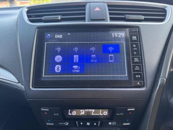 Honda Civic 1.8 i-VTEC SE Plus (Navi) Auto Euro 6 5dr