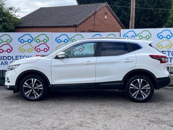 Nissan Qashqai 1.6 dCi N-Connecta XTRON Euro 6 (s/s) 5dr