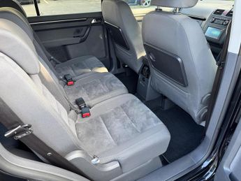 Volkswagen Touran VW Touran 1.4 TSI SE DSG 5dr (7 Seats)