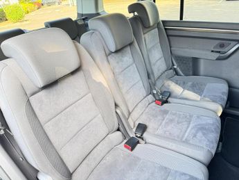 Volkswagen Touran VW Touran 1.4 TSI SE DSG 5dr (7 Seats)