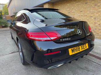 Mercedes-Benz C Class 2.1 C250d AMG Line (Premium Plus) G-Tronic+ 4MATIC Euro 6 (s/s) 