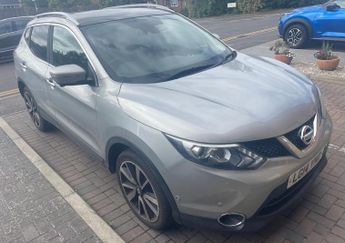 Nissan Qashqai 1.2 DIG-T Tekna 2WD Euro 5 (s/s) 5dr