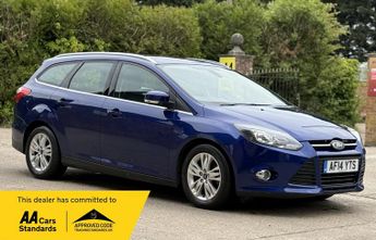 Ford Focus 1.0T EcoBoost Titanium Navigator Euro 5 (s/s) 5dr