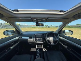 Mitsubishi Outlander 2.0h 12kWh GX4h CVT 4WD Euro 5 (s/s) 5dr
