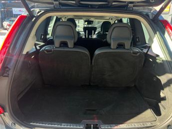 Volvo XC90 2.0h T8 Twin Engine 9.2kWh Momentum Auto 4WD Euro 6 (s/s) 5dr