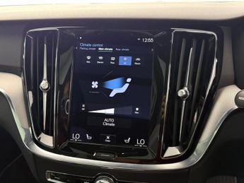 Volvo V60 2.0 B5 MHEV R-Design Auto Euro 6 (s/s) 5dr