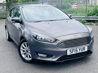 Ford Focus 1.0T EcoBoost Titanium Euro 6 (s/s) 5dr