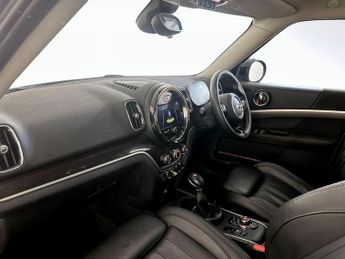 MINI Countryman 1.5 10kWh Cooper SE Exclusive Auto ALL4 Euro 6 (s/s) 5dr