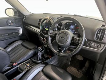 MINI Countryman 1.5 10kWh Cooper SE Exclusive Auto ALL4 Euro 6 (s/s) 5dr