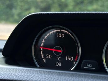 Volkswagen Scirocco 2.0 TDI BlueMotion Tech DSG Euro 6 (s/s) 3dr