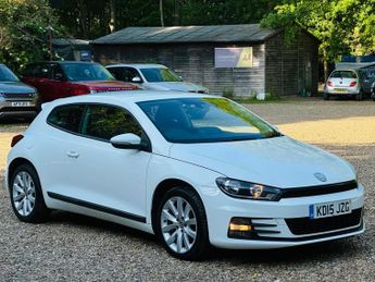 Volkswagen Scirocco 2.0 TDI BlueMotion Tech DSG Euro 6 (s/s) 3dr