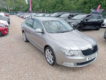 Skoda Superb 2.0 TDI Elegance DSG Euro 5 5dr