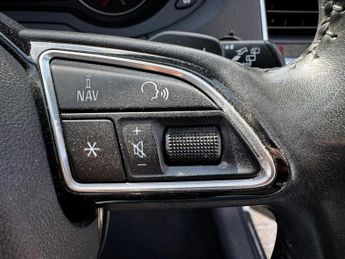 Audi Q3 1.4 TFSI CoD Sport S Tronic Euro 6 (s/s) 5dr