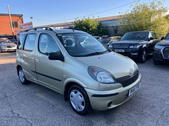 Toyota Yaris Verso 1.3 VVT-i Verso GS 5dr