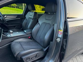 Audi A6 Saloon 2.0 TFSIe 50 S line S Tronic quattro Euro 6 (s/s) 4dr 17.9kWh