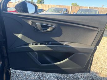 SEAT Leon 1.2 TSI SE DSG Euro 6 (s/s) 5dr