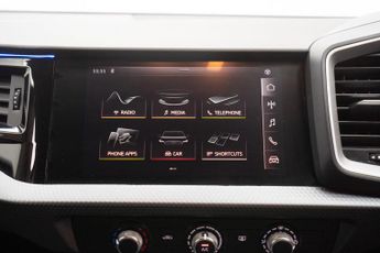 Audi A1 1.0 TFSI 30 Sport Sportback S Tronic Euro 6 (s/s) 5dr