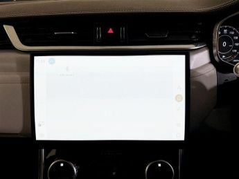 Jaguar XF 2.0 D200 MHEV R-Dynamic SE Auto Euro 6 (s/s) 4dr