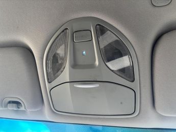 Hyundai Santa Fe 2.2 CRDi Style Auto 4WD Euro 5 5dr (5 seat)