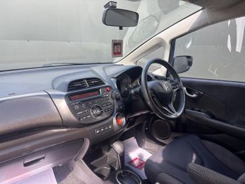 Honda Jazz 1.4 i-VTEC ES Plus CVT Euro 5 5dr