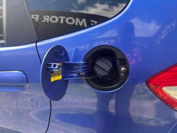 Honda Jazz 1.4 i-VTEC ES Plus CVT Euro 5 5dr
