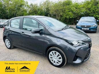 Toyota Yaris 1.5 VVT-h Active E-CVT Euro 6 (s/s) 5dr
