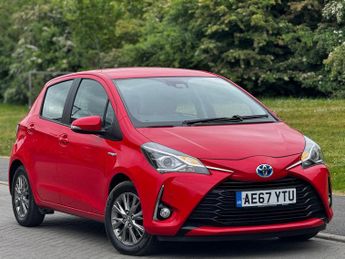 Toyota Yaris 1.5 VVT-h Icon Tech E-CVT Euro 6 (s/s) 5dr