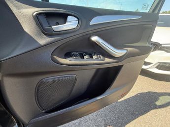 Ford S-Max 2.0 TDCi Titanium Powershift Euro 5 5dr