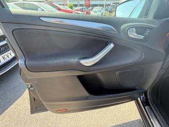 Ford S-Max 2.0 TDCi Titanium Powershift Euro 5 5dr