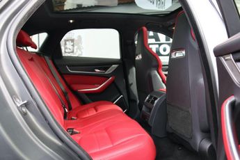Jaguar F-PACE 2.0 D200 MHEV R-Dynamic HSE Black 90th Anniversary Edition Auto