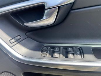 Volvo XC60 2.0 D4 SE Lux Nav Auto Euro 6 (s/s) 5dr