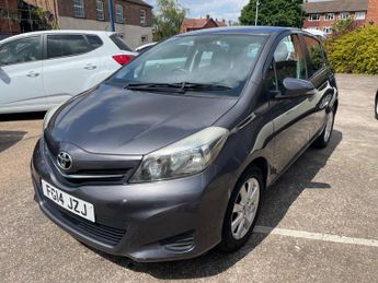 Toyota Yaris 1.33 Dual VVT-i Icon Euro 5 5dr