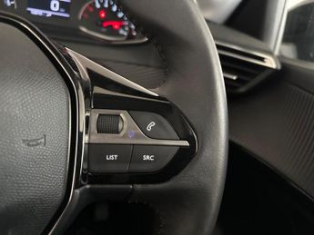 Peugeot 208 1.2 PureTech Active Premium Euro 6 (s/s) 5dr