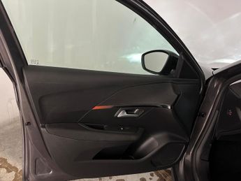 Peugeot 208 1.2 PureTech Active Premium Euro 6 (s/s) 5dr