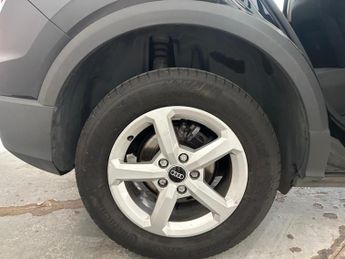 Audi Q2 2.0 TDI 30 Technik S Tronic Euro 6 (s/s) 5dr