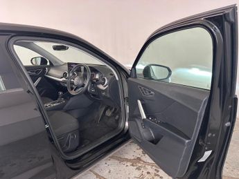 Audi Q2 2.0 TDI 30 Technik S Tronic Euro 6 (s/s) 5dr