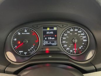 Audi Q2 2.0 TDI 30 Technik S Tronic Euro 6 (s/s) 5dr