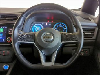 Nissan Leaf 40kWh Acenta Auto 5dr