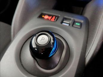 Nissan Leaf 40kWh Acenta Auto 5dr