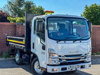  N35.125S 1.9D RWD AUTO EURO 6 TIPPER 13000 Miles