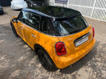 MINI Hatch 1.5 Cooper D Auto Euro 6 (s/s) 5dr